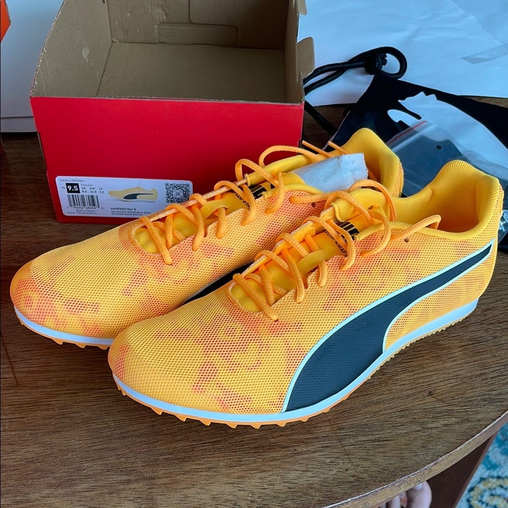 Puma evospeed Star 8  Mens size 9.5